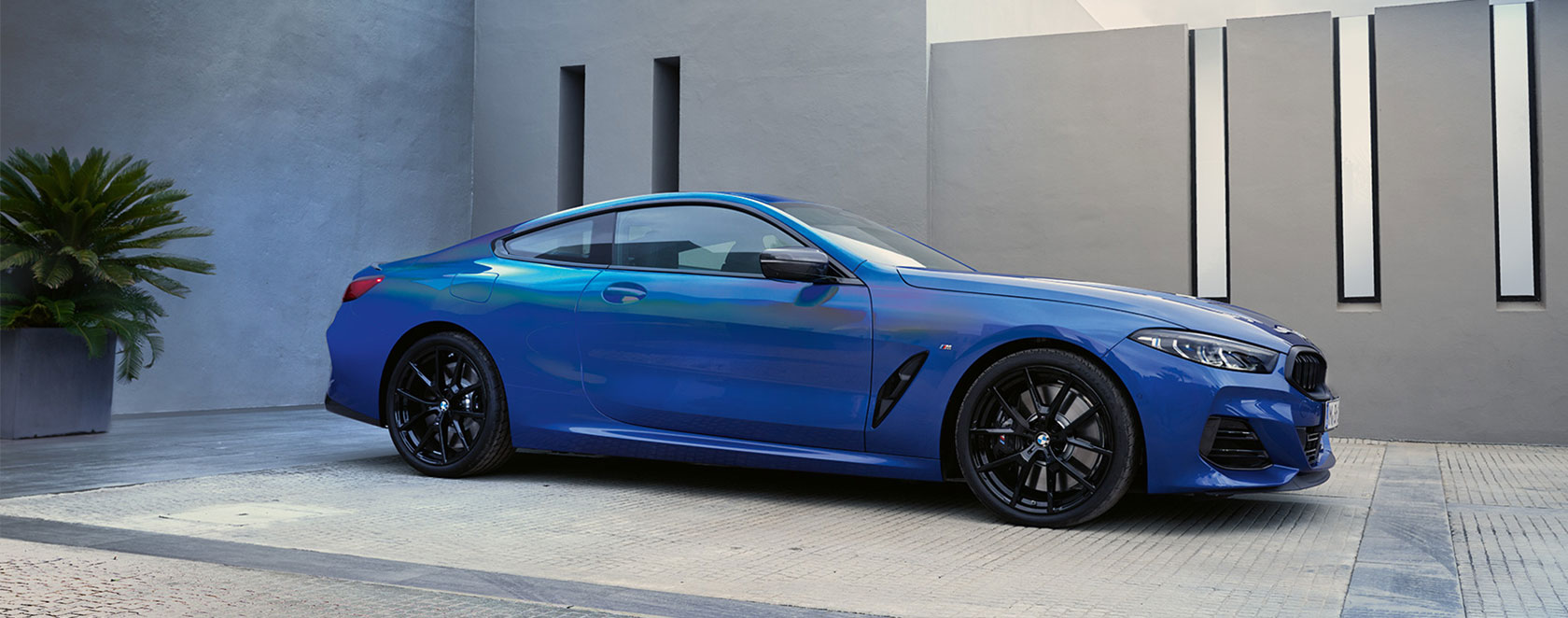 Progresywna stylistyka nowego BMW serii 8 Coupé.